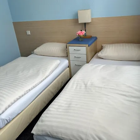 Hotel Jaegerhof 2*
