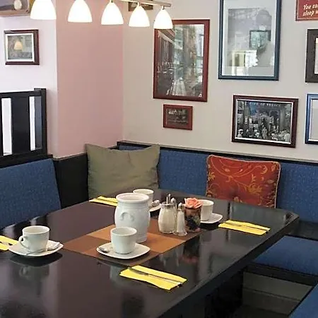 Otel Jaegerhof 2*