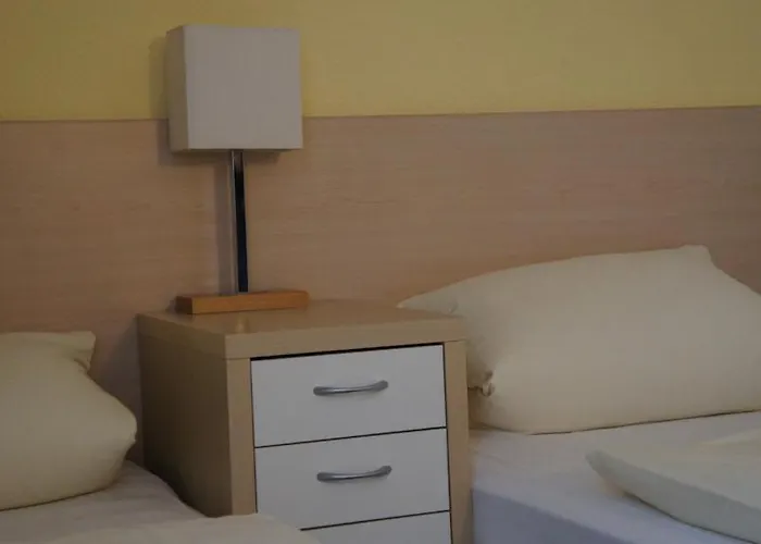 Jaegerhof 2* Висбаден